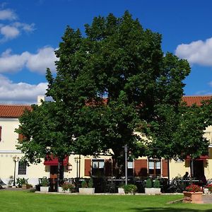 Dependance Center Hotel